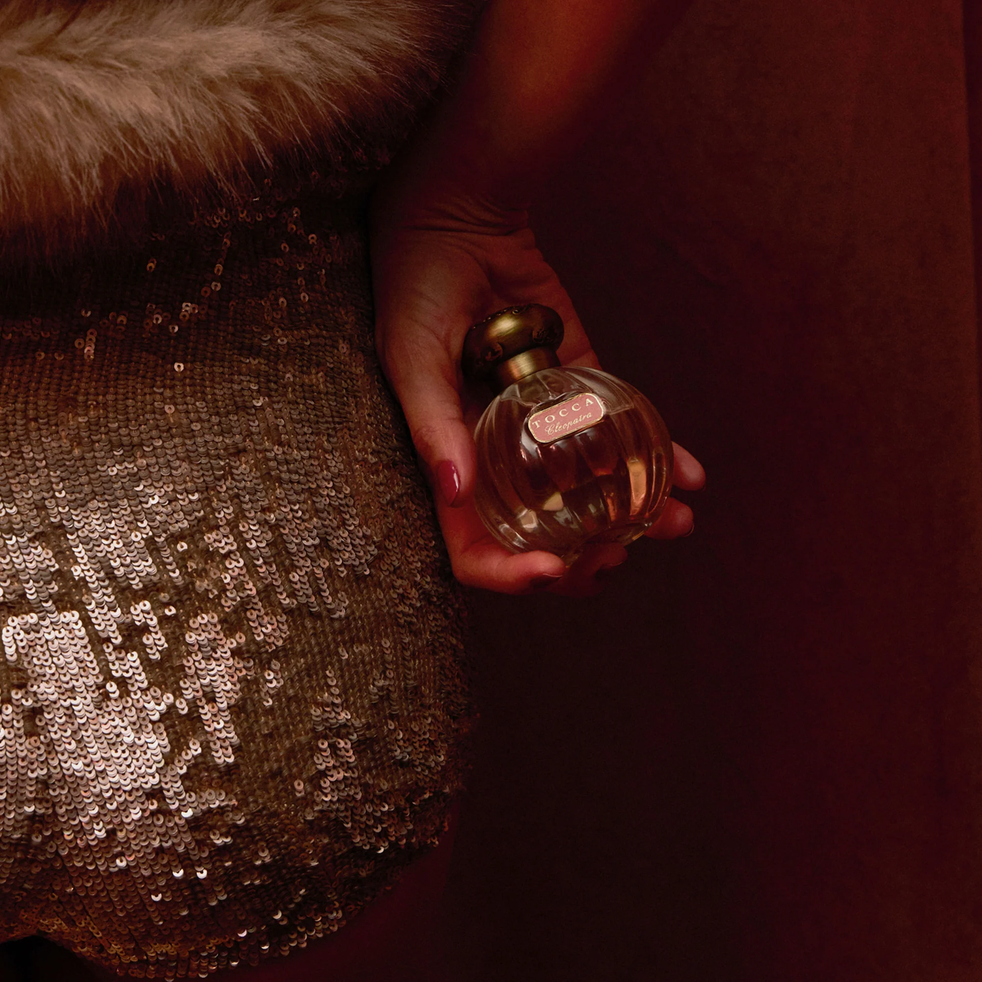 Cleopatra Eau de Parfum - Grapefruit. Jasmine. Vanilla Musk. - Image 4